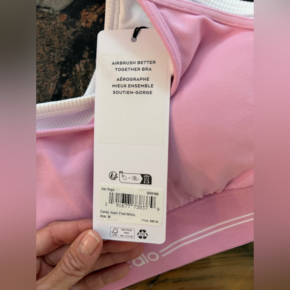 NWT ALO Yoga Airbrush Better Together Bra Candy Heart Pink/White Size S - Picture 2 of 8